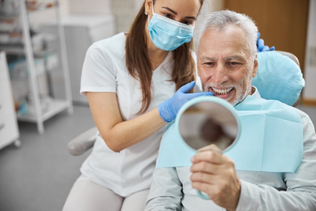 controllo post impianto dentale sorris0